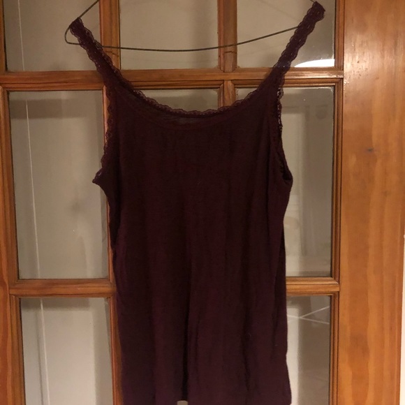 Two small aerie real soft tanks with lace - Picture 3 of 4